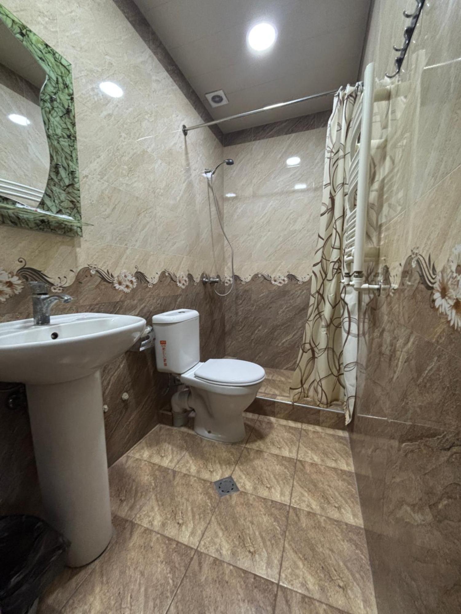 Hotel Amaras Yerevan Exterior foto